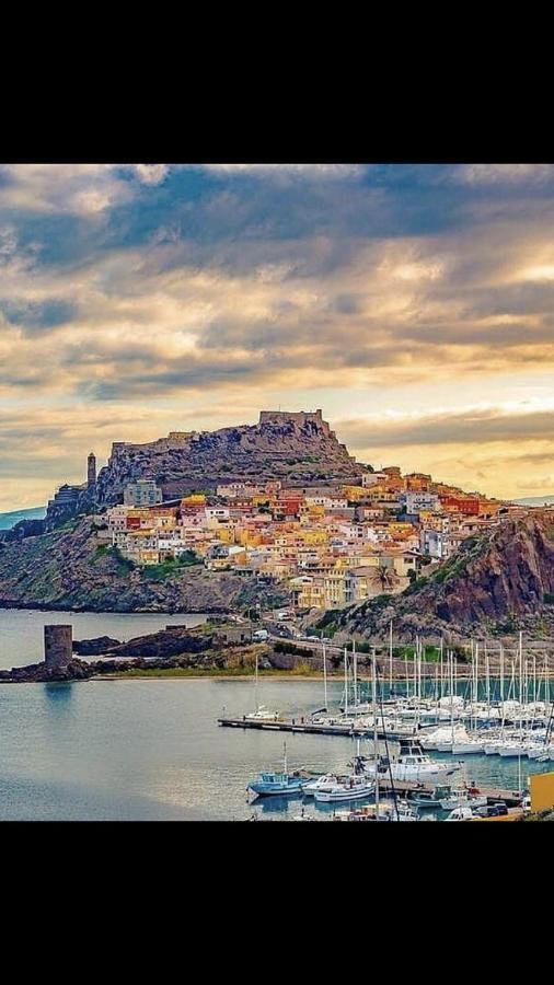 Appartamento Casa Vacanza Le Terrazze Via Parigi,23 كاستيلساردو المظهر الخارجي الصورة